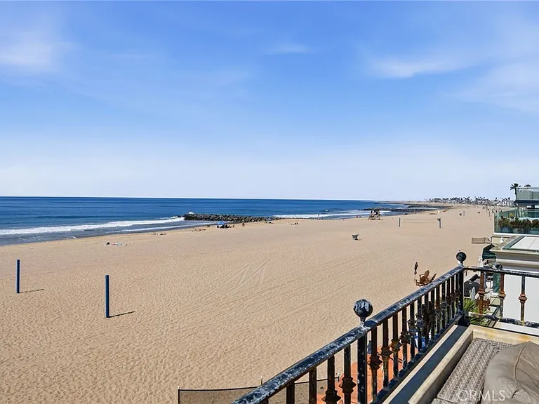 3715 Seashore Dr — Photo 27