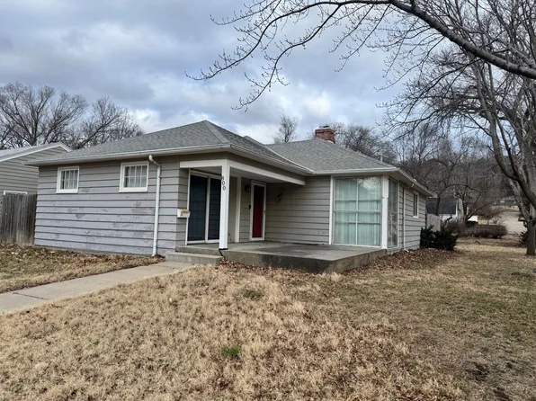 800 Bertrand St, Manhattan, KS 66502