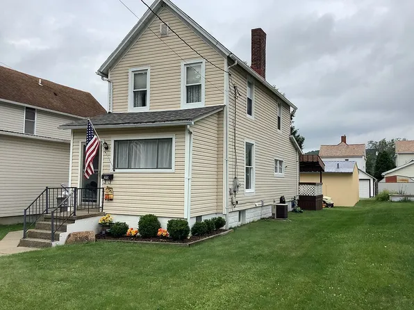 310 Spruce St, Zelienople, PA 16063