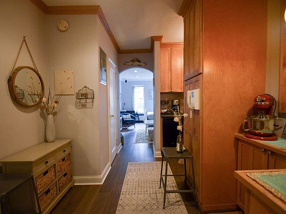4th image of 343 E 51st St APT 3B