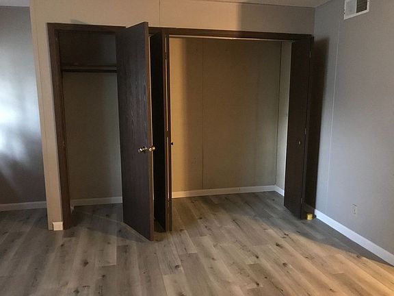 3rd image of 126 Marshall St APT 5