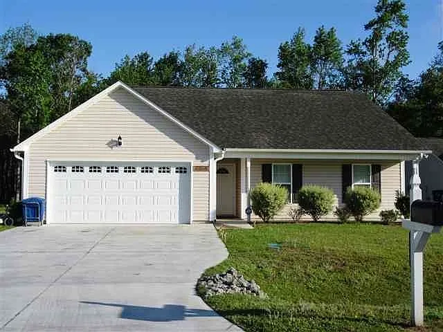 106 Farmgate Dr — Photo 1