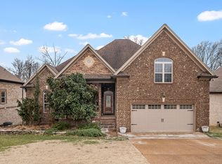 1102 Secretariat Dr, Mount Juliet, TN 37122