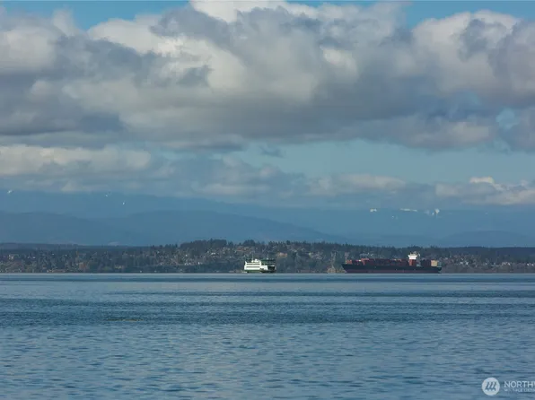 238 Keystone Avenue, Coupeville, WA 98239