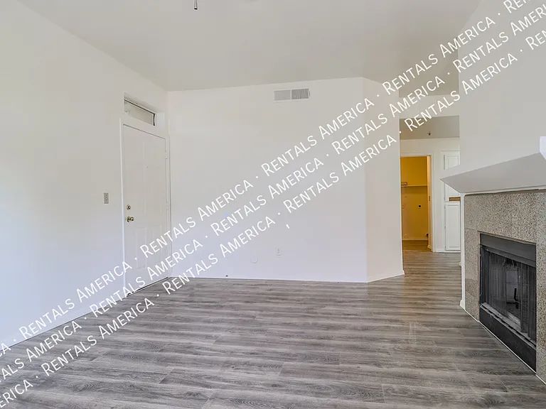 11375 E Sahuaro Dr #1070 — Photo 9