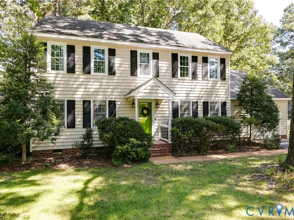 1013 Coralberry Dr, North Chesterfield, VA 23236