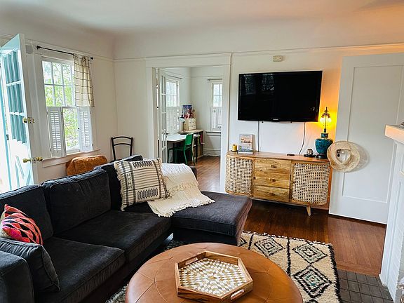 3rd image of 4329 Witherby St