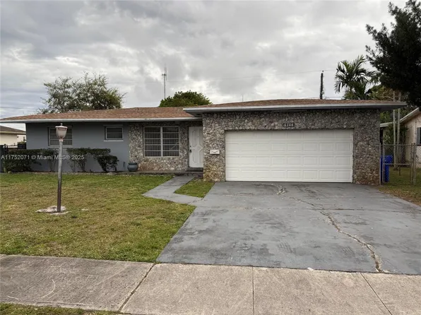 5360 Fletcher St, Hollywood, FL 33021