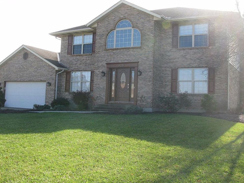 1st image of 8237 Fox Knoll Dr