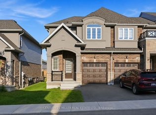 10 Linden Park Ln, Hamilton, ON L9A 1Y1