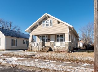 411 McKinley Ave, Moberly, MO 65270