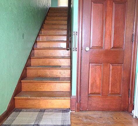 5th image of 628 Forest Ave