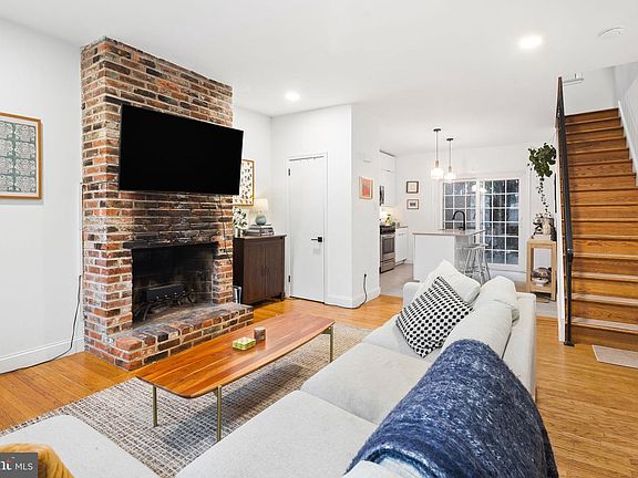 4th image of 1704 Naudain St