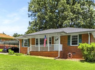 1208 Ellington Dr, Lake City, GA 30260