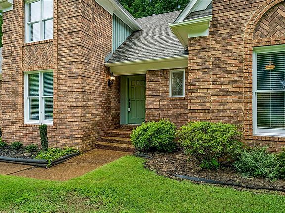 4th image of 8671 Beckenham Dr