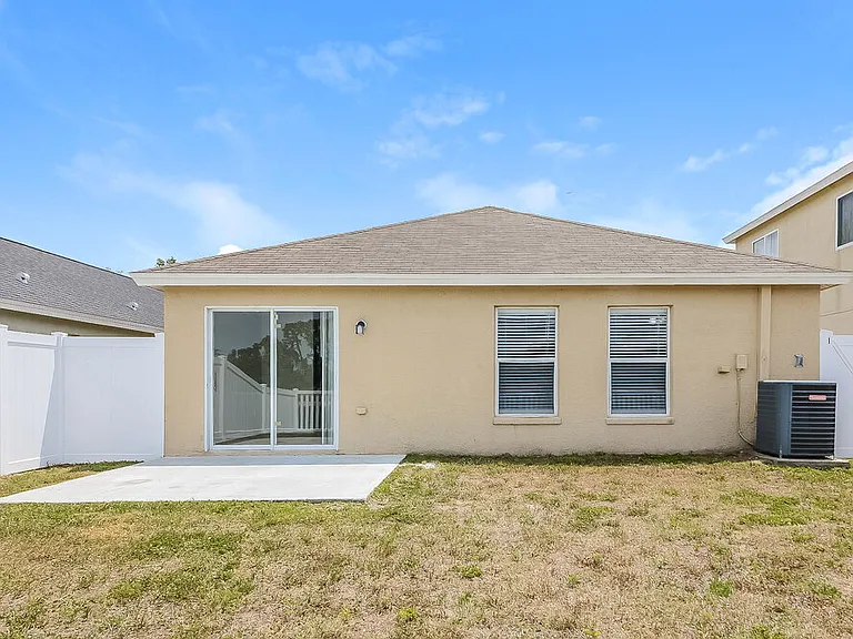 727 Cristelle Jean Dr — Photo 16