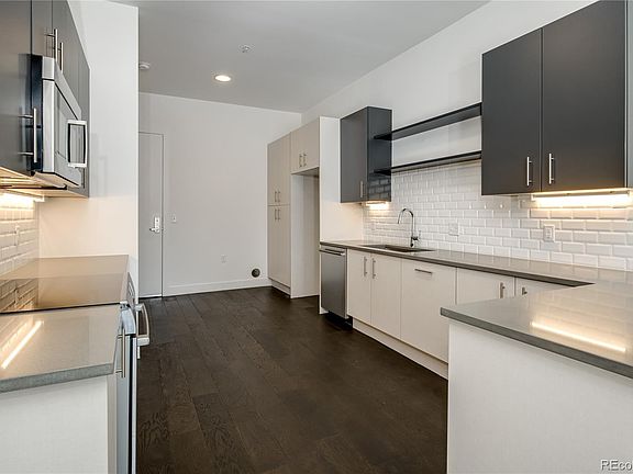 2nd image of 2570 Lawrence St APT 105