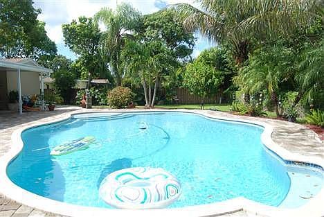 2nd image of 15230 SW 84th Ave