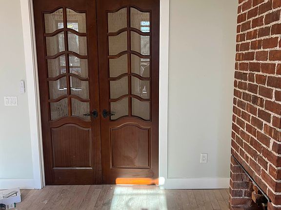 3rd image of 12-13 Astoria Blvd #2