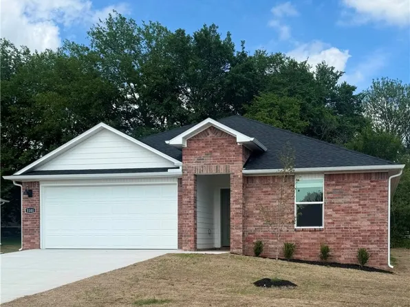 3101 N Bella St, Siloam Springs, AR 72761
