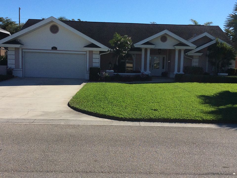 1st image of 9541 Campbell Cir