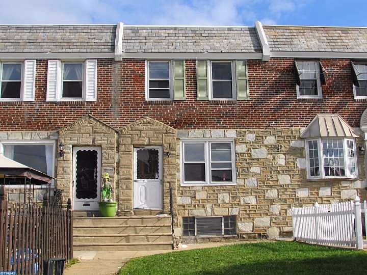 2nd image of 3023 Hellerman St