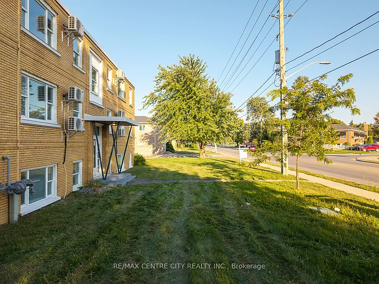 232 Elm St #13 — Photo 24