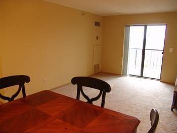 3rd image of 78 10th St E Unit 2305