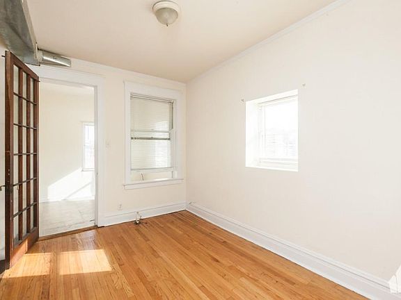 2nd image of 3135 N Cicero Ave