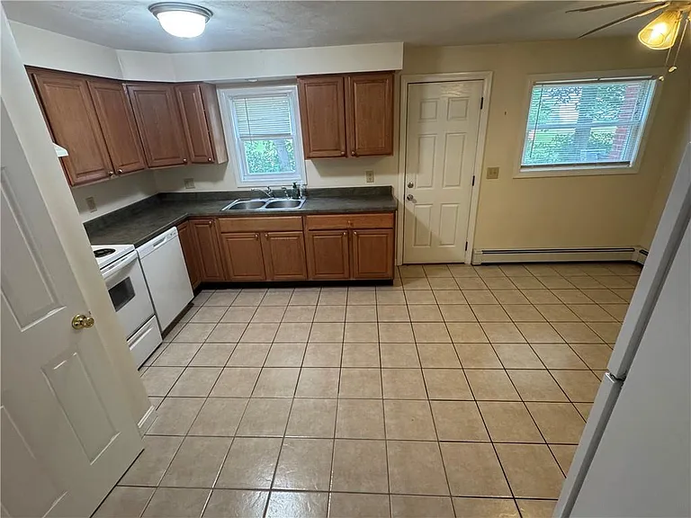 540 Dulude Ave #6 — Photo 5