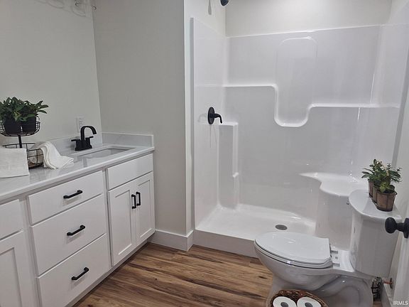 5th image of 111 O St