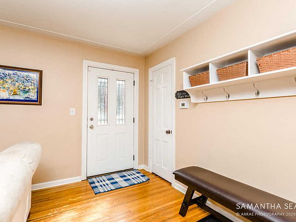 3rd image of 849 Mayhew Wood Dr SE