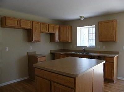 4th image of 8668 Lilly Dr