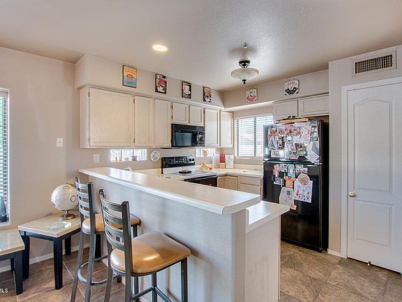 5th image of 5665 W Galveston St Unit 15