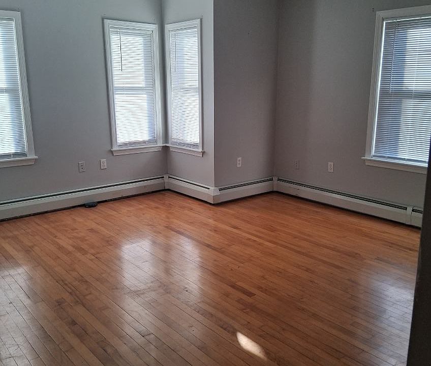 1st image of 36 Palmer St Unit 1
