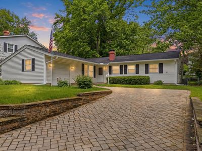 323 E Dresser Rd, Dekalb, IL, 60115