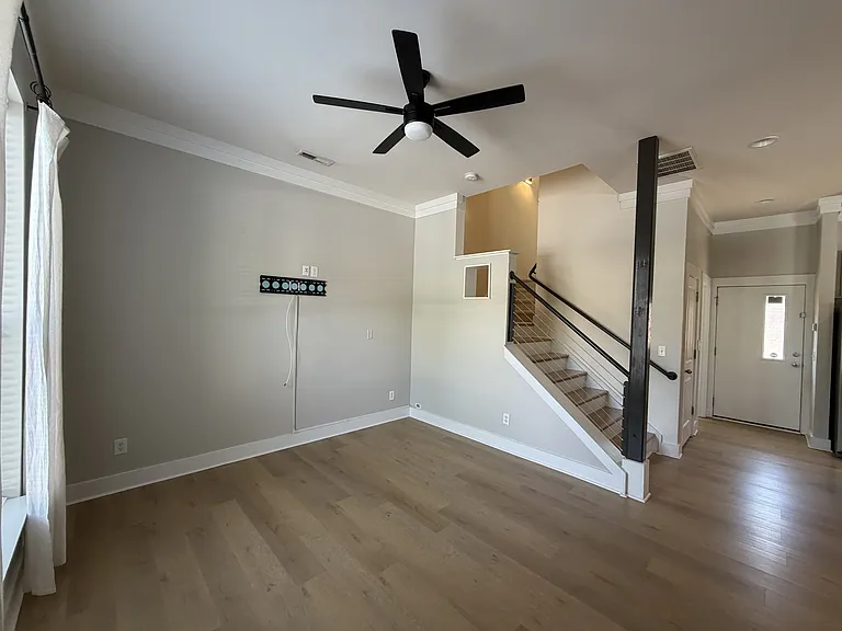 3407 Steel Yard Ct — Photo 11