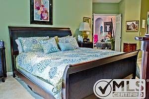 master-bedroom-2