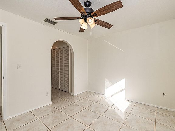 2nd image of 4178 Holder Park Dr