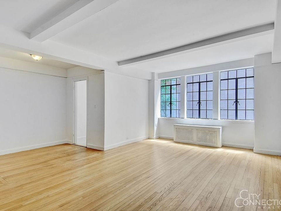 1st image of 315 E 43rd St #301