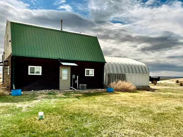209 Garrigan Dr, Pierre, SD 57501