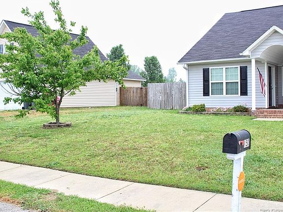 3rd image of 150 Westminster Dr