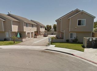 17230 Elm Ln #4, Huntington Beach, CA 92647