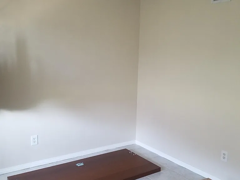 2244 Finch Ln — Photo 4