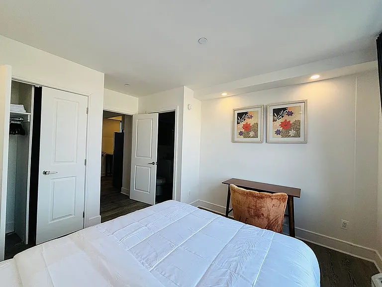 45 W 81st St #14I — Photo 11
