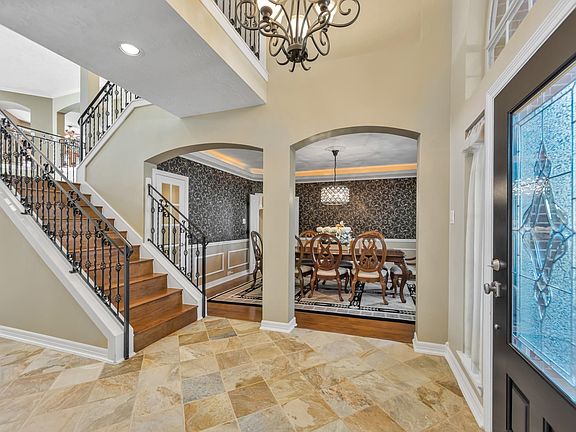 3rd image of 10410 Kilbride Way Ct