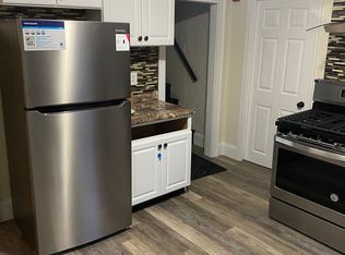 173 Porter St #4, Stoughton, MA 02072