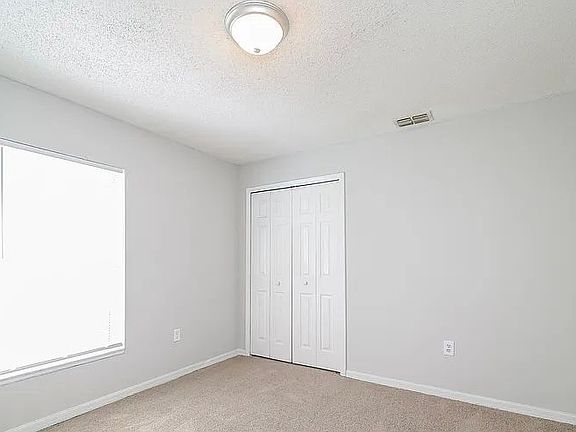 3rd image of 802 Blanc Ct