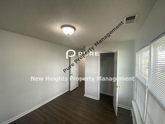 4th image of 5052 Westview St