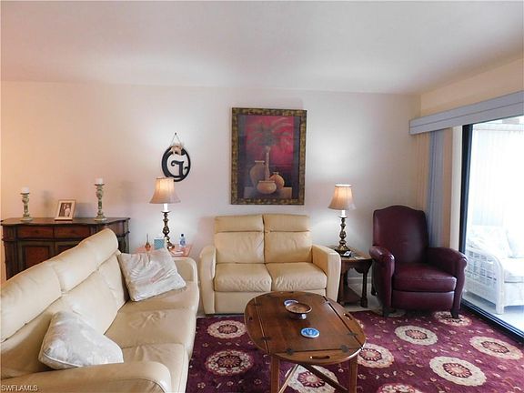 3rd image of 15488 Admiralty Cir APT 4